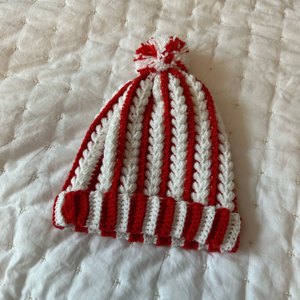 Red and White Striped Crocheted Beanie NWOT handmade